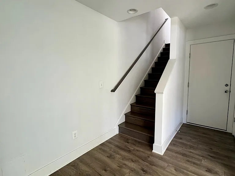 1228 Wynton Pl NE — Photo 31