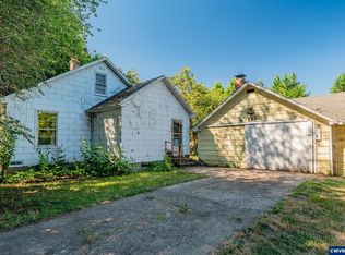 895 Elma Ave SE, Salem, OR 97317