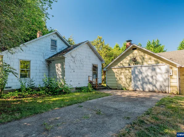 895 Elma Ave SE, Salem, OR 97317