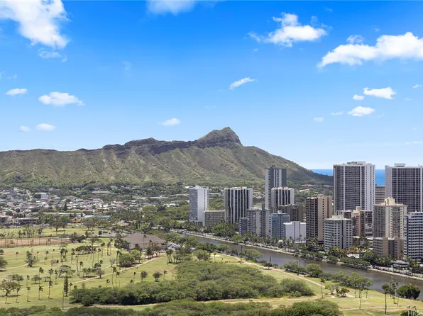 581 Kamoku St #Penthouse 4, Honolulu, HI 96826