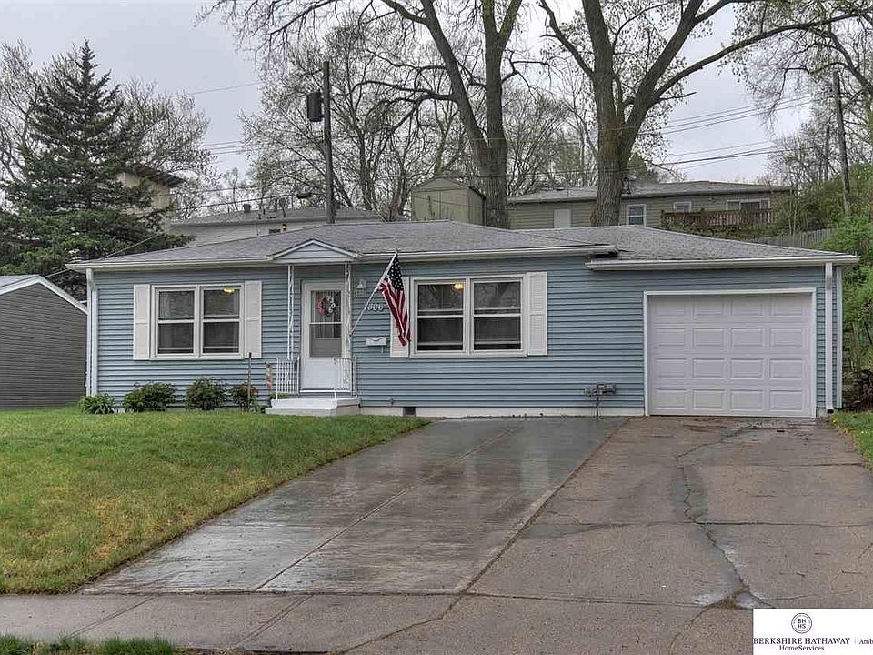 1st image of 7306 S 69th St