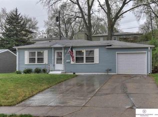 7306 S 69th St, La Vista, NE 68128