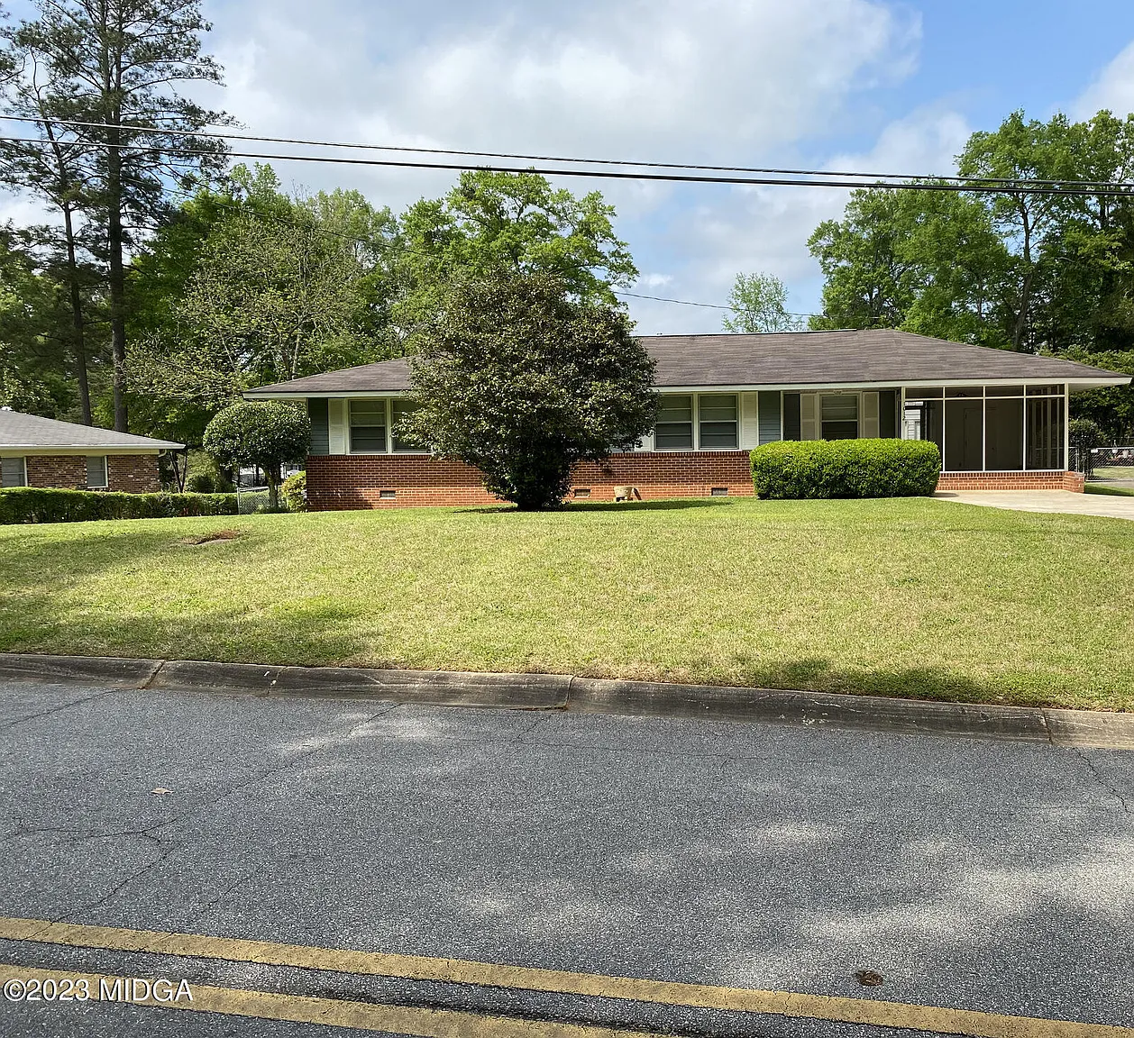 1012 N Pine Knoll Dr photo 1