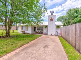 367 Basin St, Nowata, OK 74048