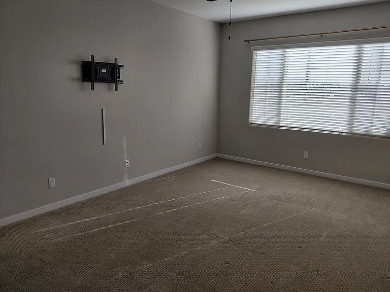 Master Bedroom alternate view