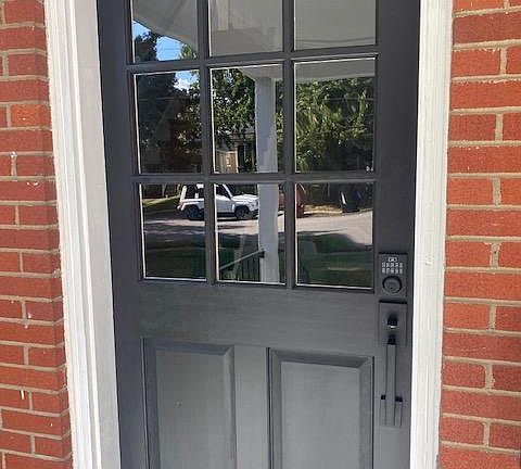 5th image of 1627 Richmond Dr
