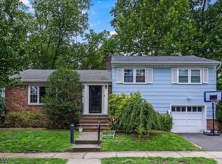 106 Greenwood Dr, Millburn, NJ 07041