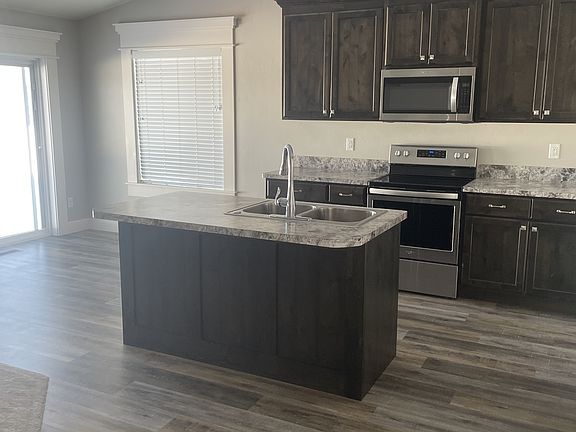 4th image of 3351 E Kathaway Ln