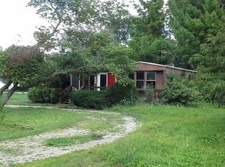 404 E 1st St, Lostant, IL 61334