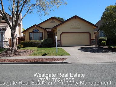 1672 Sequoia Dr Petaluma Ca 94954 Zillow