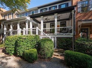 703 Hammond Dr, Woodstock, GA 30188