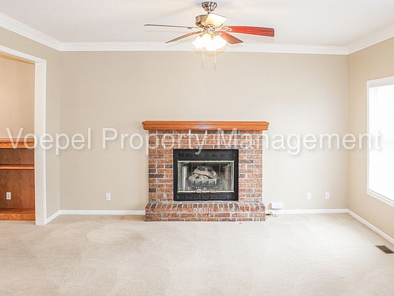 3rd image of 15508 Glenwood Ave