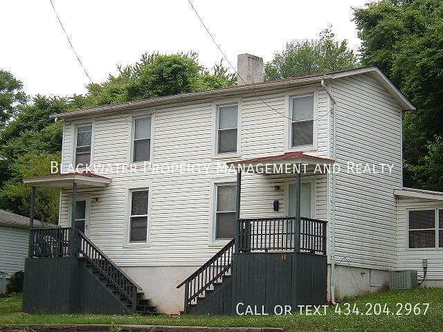 2203 Carroll Ave
