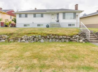 4810 Fairlawn Dr, Burnaby, BC V5C3R8