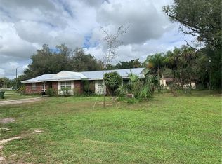 486 8th Ave, Labelle, FL 33935