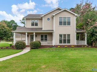 2101 Lancelot Dr SW, Decatur, AL 35603