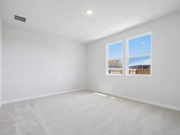 13315 Final Turn Dr, Buda, TX 78610
