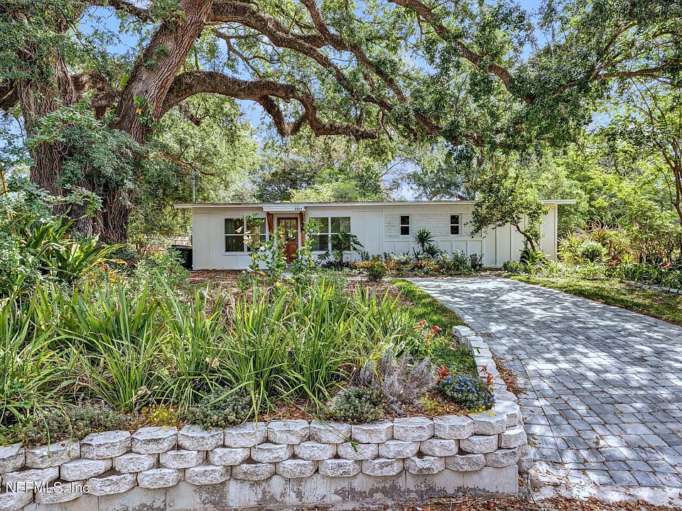1st image of 8924 LOPEZ Court