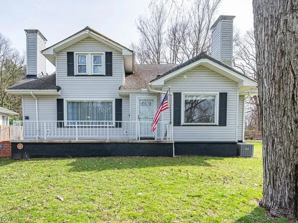 947 Ottawa Dr, Youngstown, OH 44511