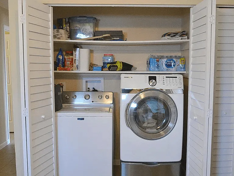 1018 Colonnade Ave SE — Photo 11