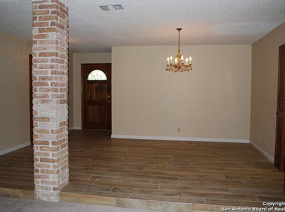 2nd image of 10327 Mount Michelle St