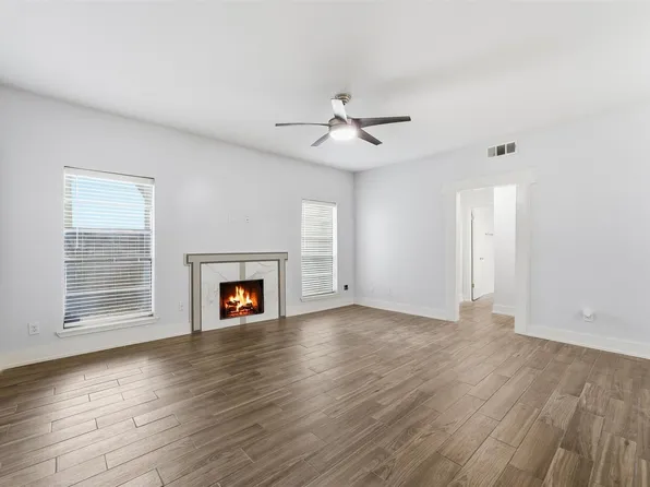9707 Richmond Ave APT 127, Houston, TX 77042
