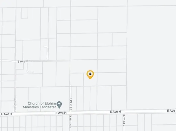 Vic Ave #G14-36, Lancaster, CA 93535