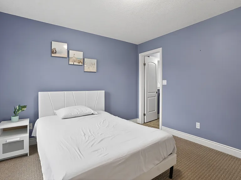 2200 Dogwood Cres — Photo 22