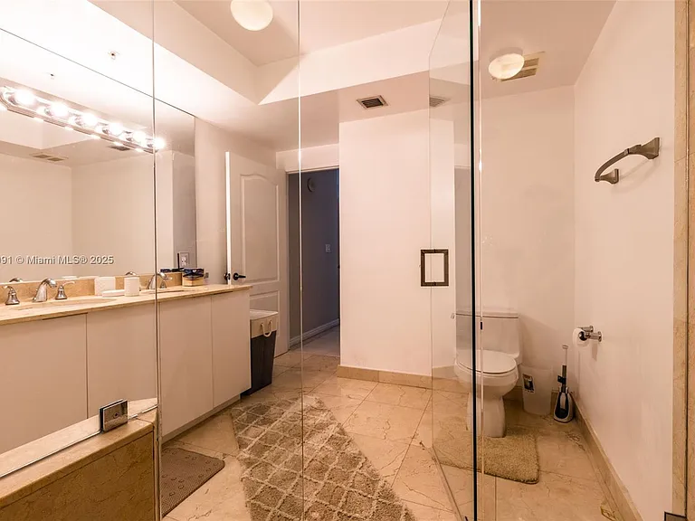 17555 E Atlantic Blvd #603 — Photo 31