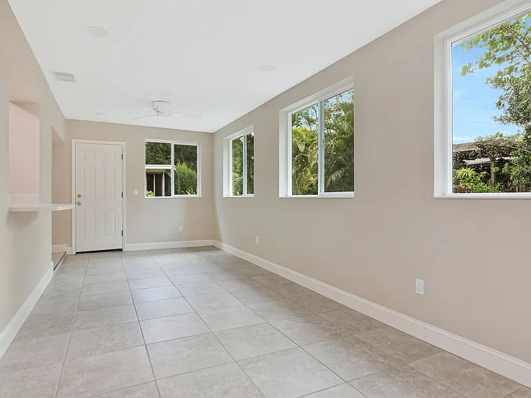 2958 Dundee Dr — Photo 22