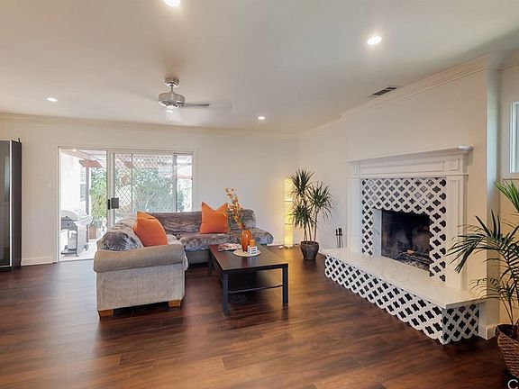 5th image of 4849 Adenmoor Ave