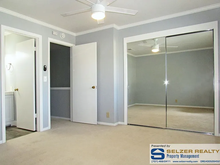 204 Main Cir — Photo 9