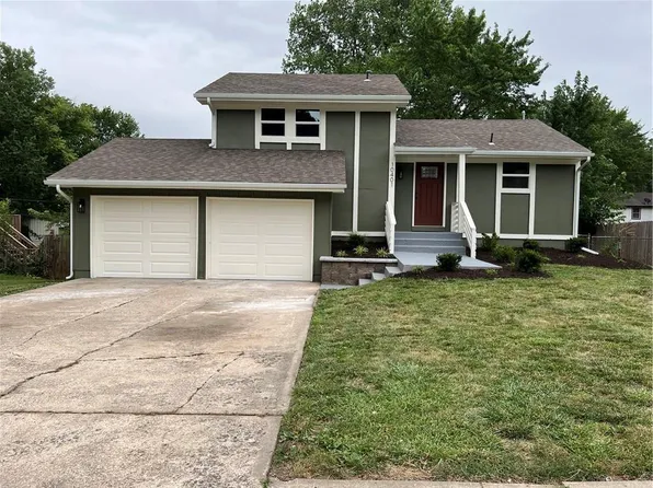 10401 Smalley Ave, Kansas City, MO 64134
