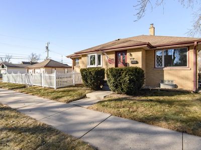 5300 West Euclid AVENUE, Milwaukee, WI, 53219