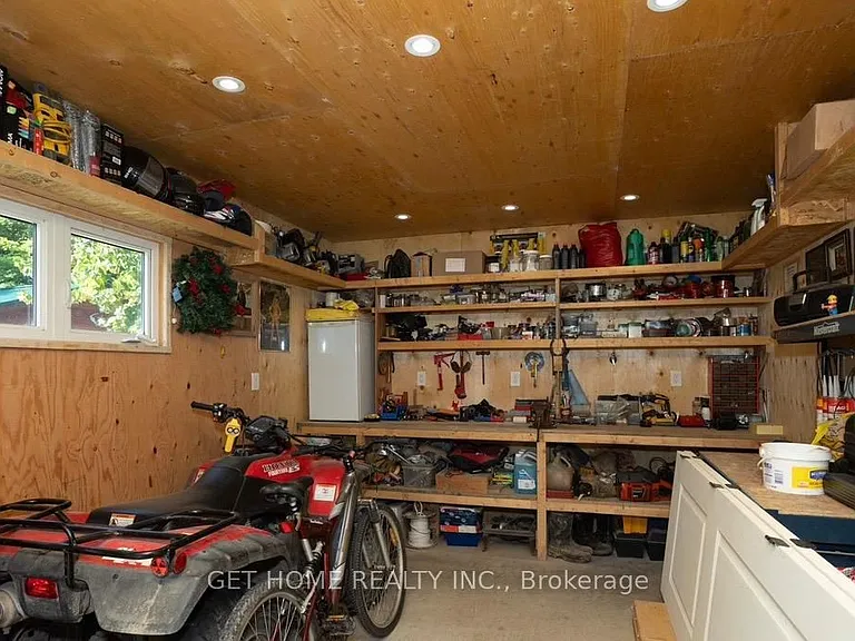 24 Hargrave Rd — Photo 25