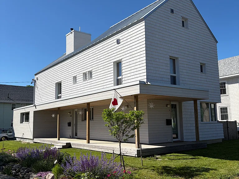14 Freeman St — Photo 2