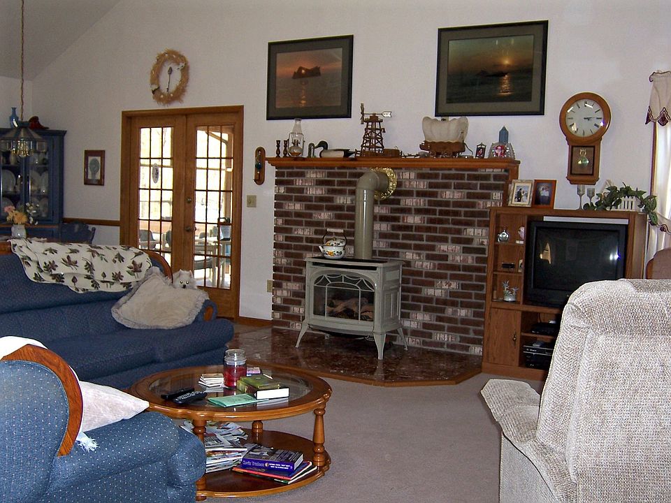 2nd image of 268 Myrtle Ave