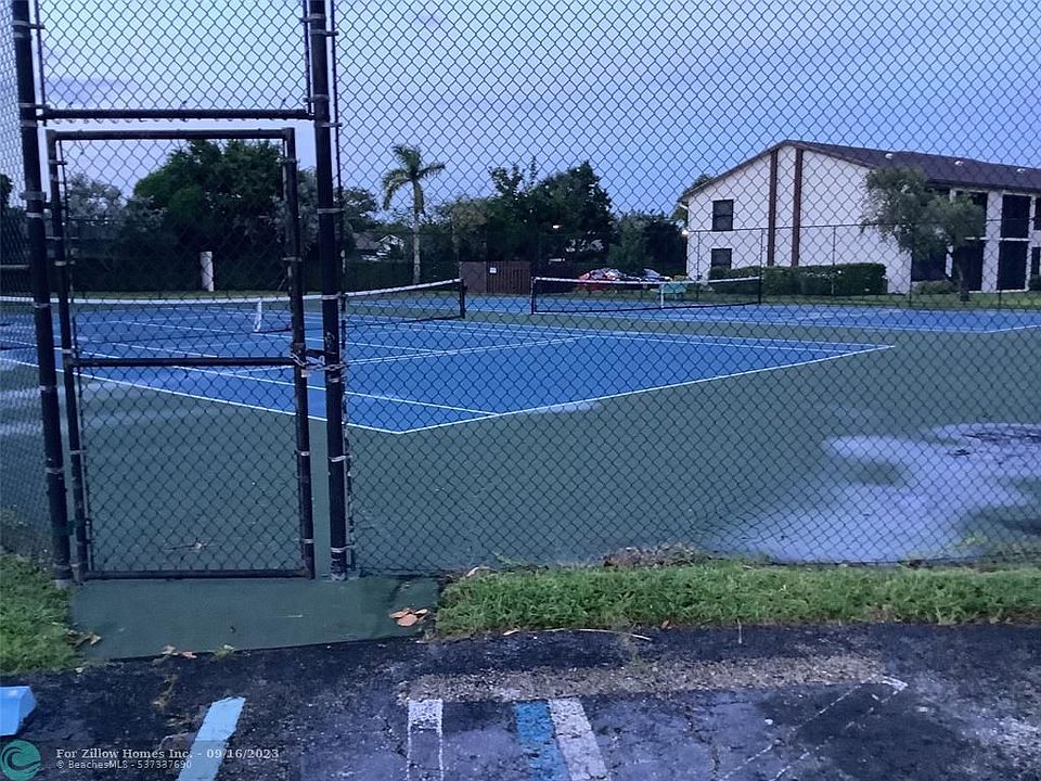 Lake Pointe Condominiums 203 Lake Pointe Dr Fort Lauderdale, FL