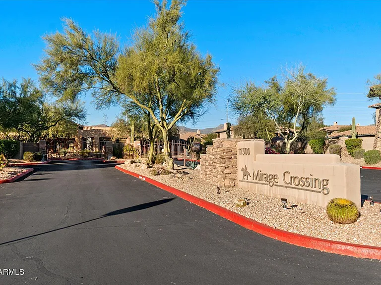 11500 E Cochise Dr #1104 — Photo 28
