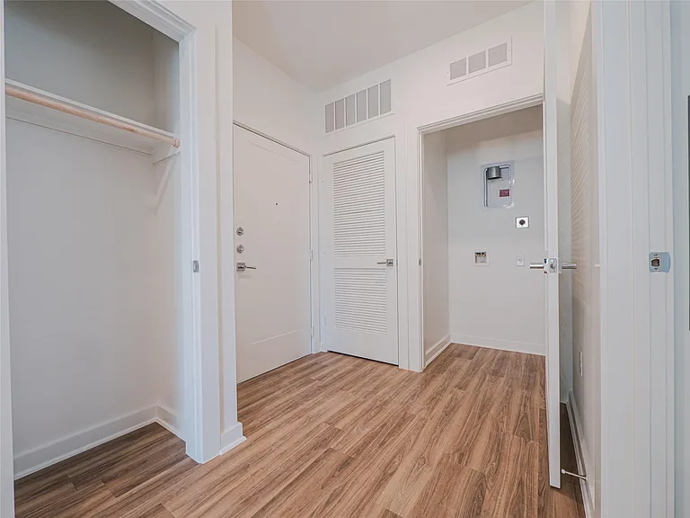 4802 S Congress Ave #515 — Photo 17