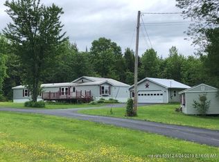 1 Main St, Palmyra, ME 04965