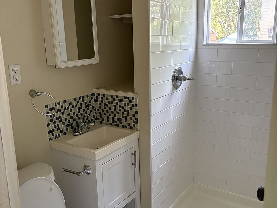 1st image of 166 Crowley Ave #18115345