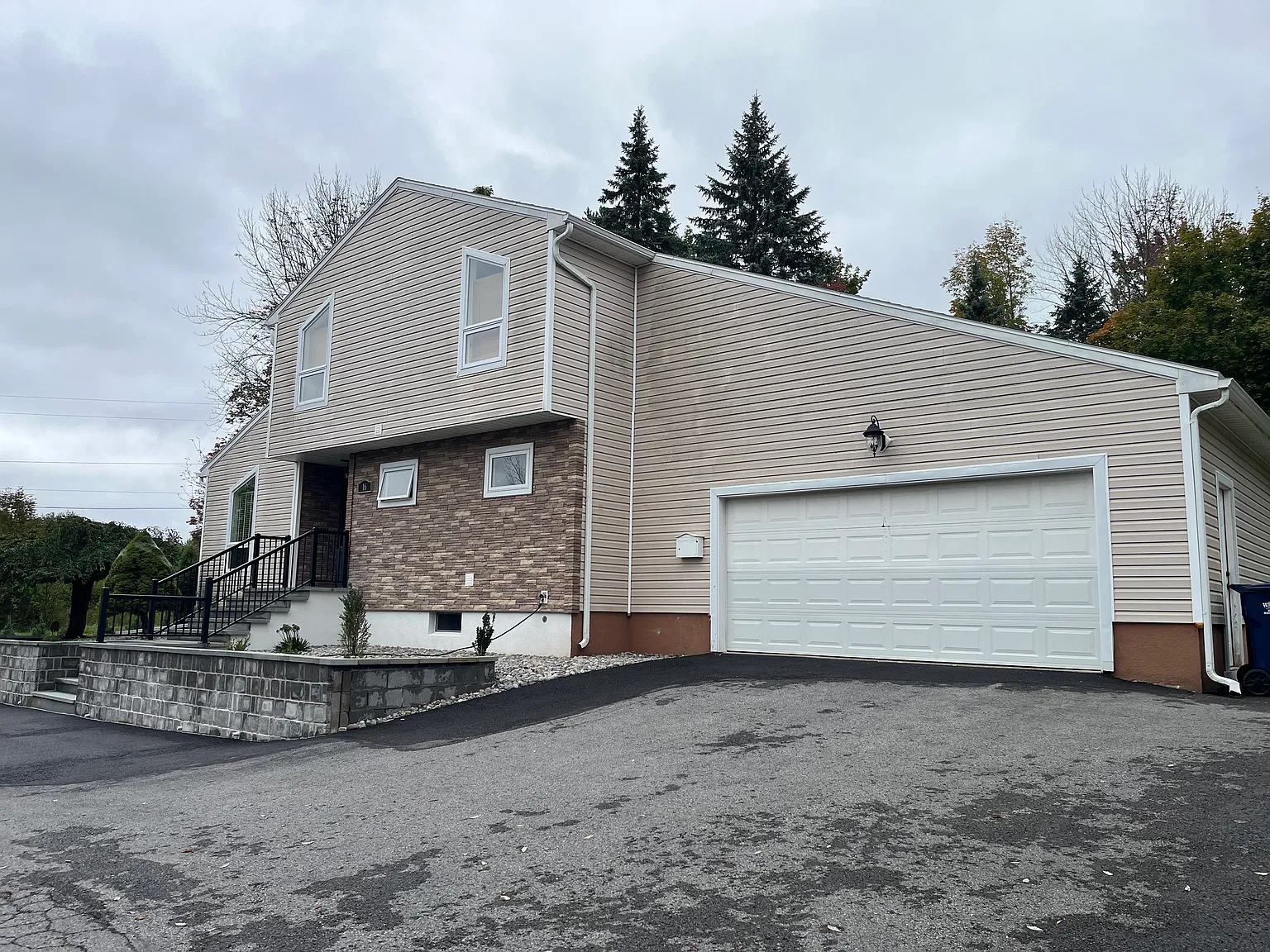 3 bed, 1778 sqft, $3,000 — Photo 3