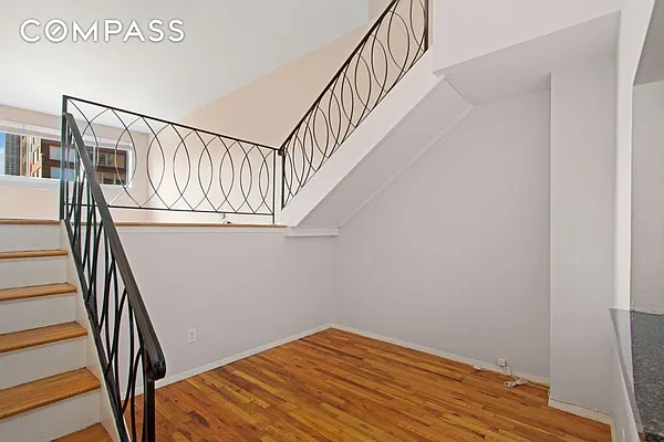 Rented by Compass | media 16