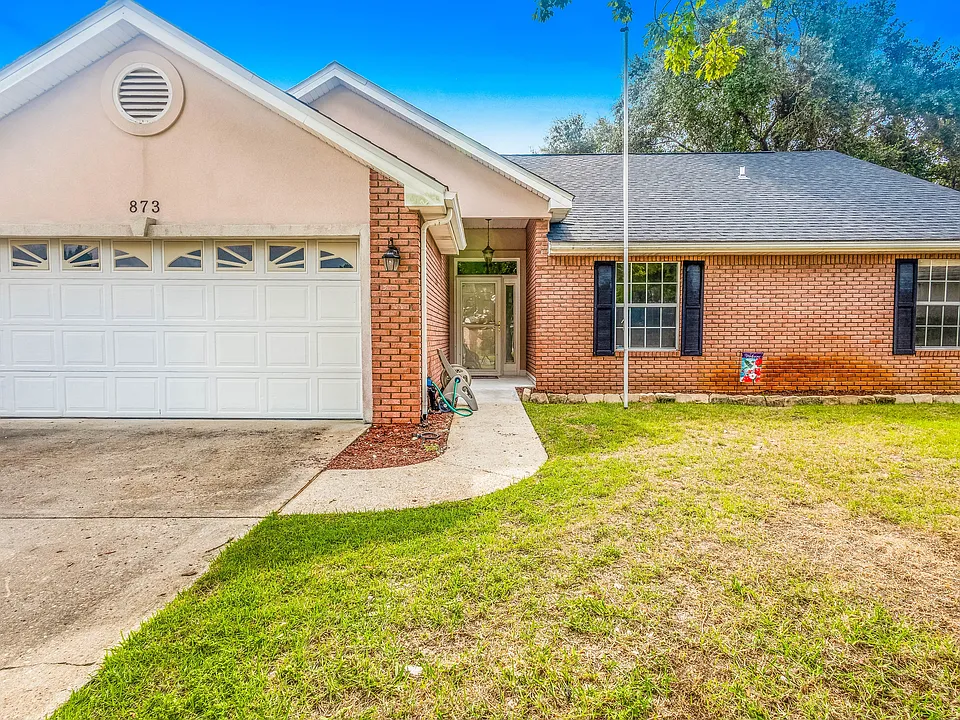 873 Brande Ct