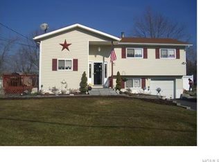 306 Lake Shore Dr, Monroe, NY