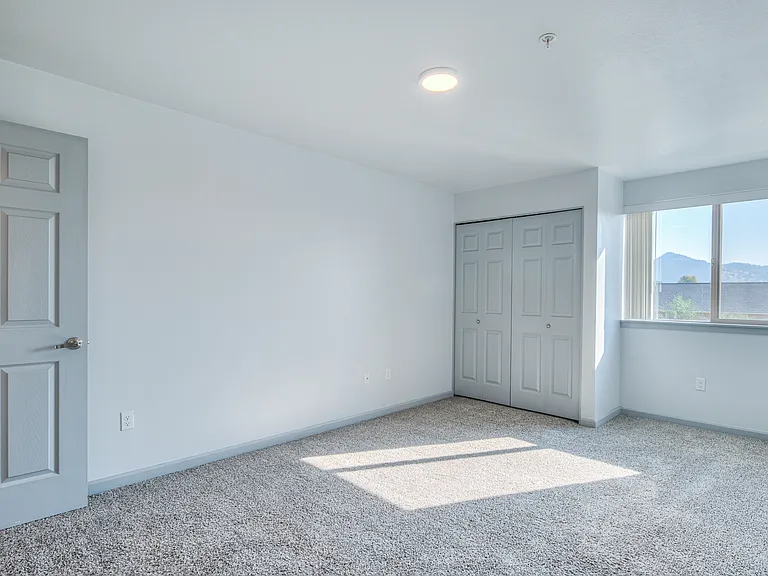 Wild Horse Mesa Apartments — Photo 39