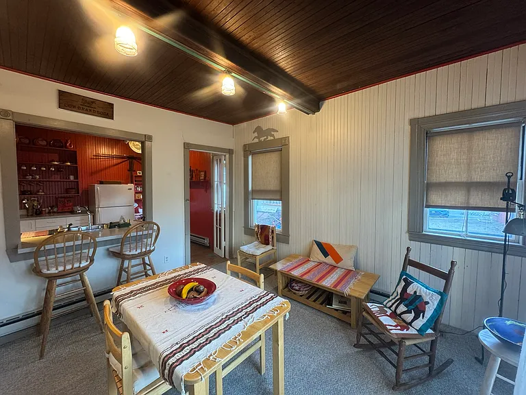 15 Kidder Ave — Photo 2