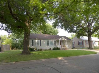 817 Westridge Dr, Newton, KS 67114