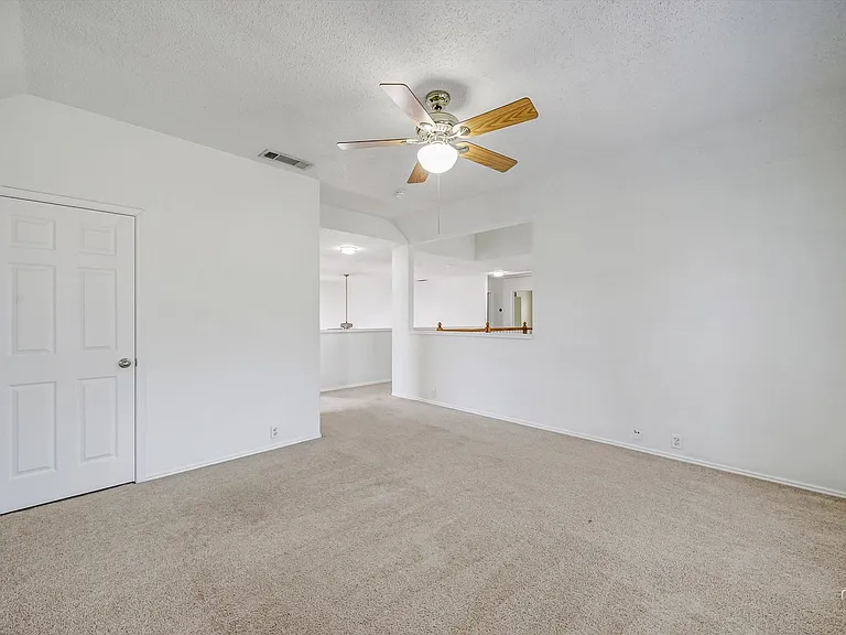 7611 Cordova Dr — Photo 21